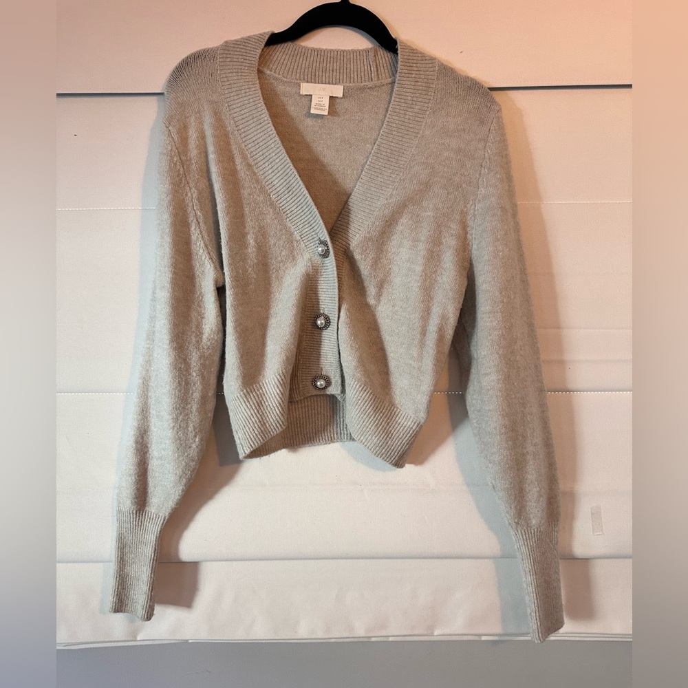 H&M Light Gray Knit Cardigan